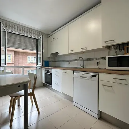R2R - Bonito Apartamento En Oviedo - 632A
